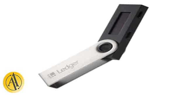 کیف پول سخت افزاری لجر مدل Nano S | آکادمی آینده